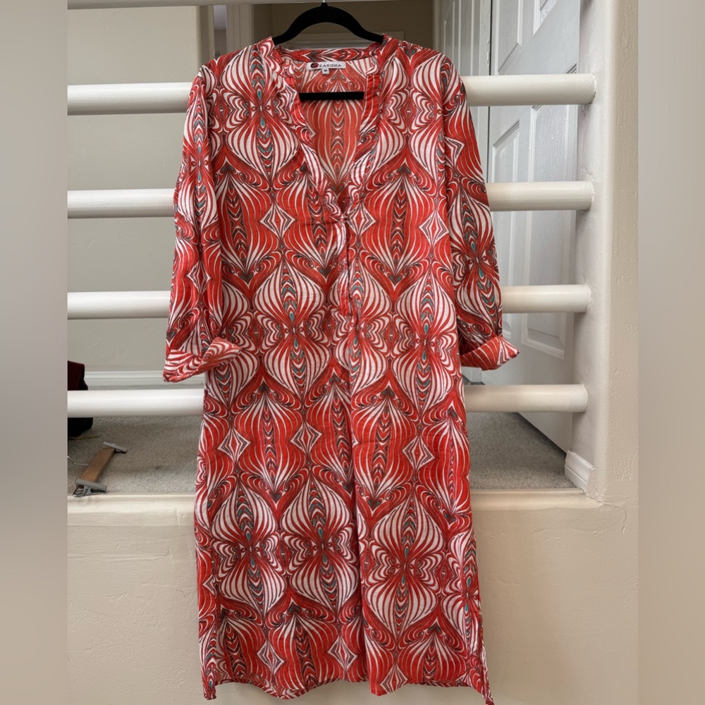 ❄️ Graphic Swim Coverup Dress with Long Sleeves and Mandarin Collar SZ M